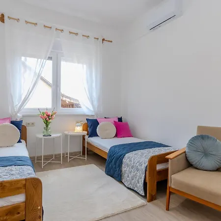Antal Vendeghaz Apartment